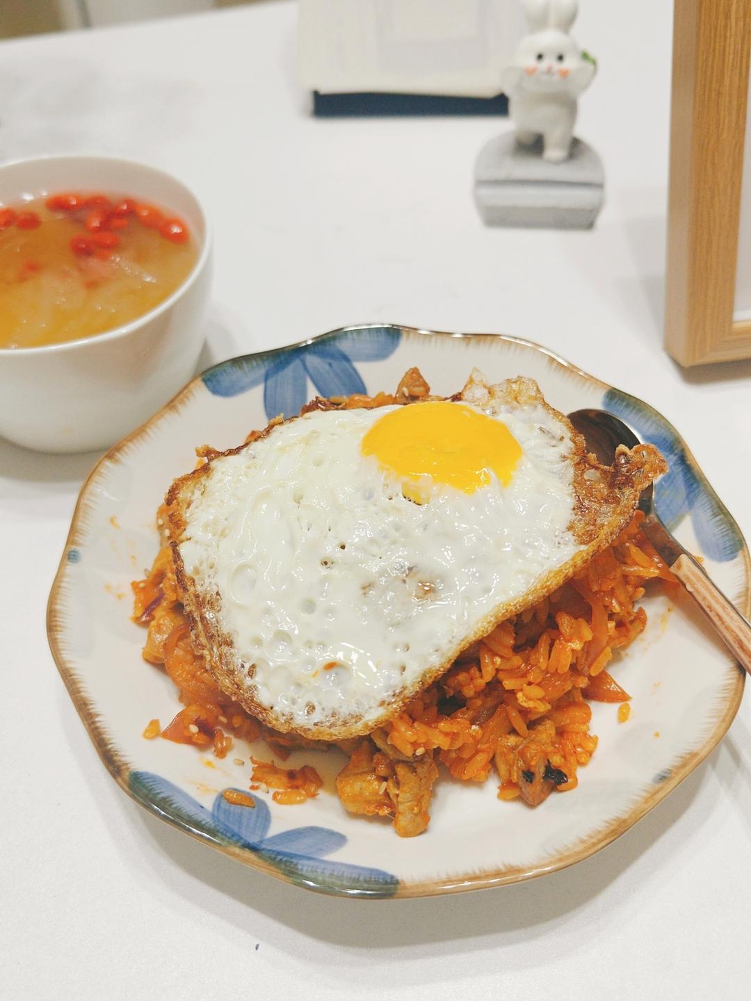 五花肉泡菜炒饭