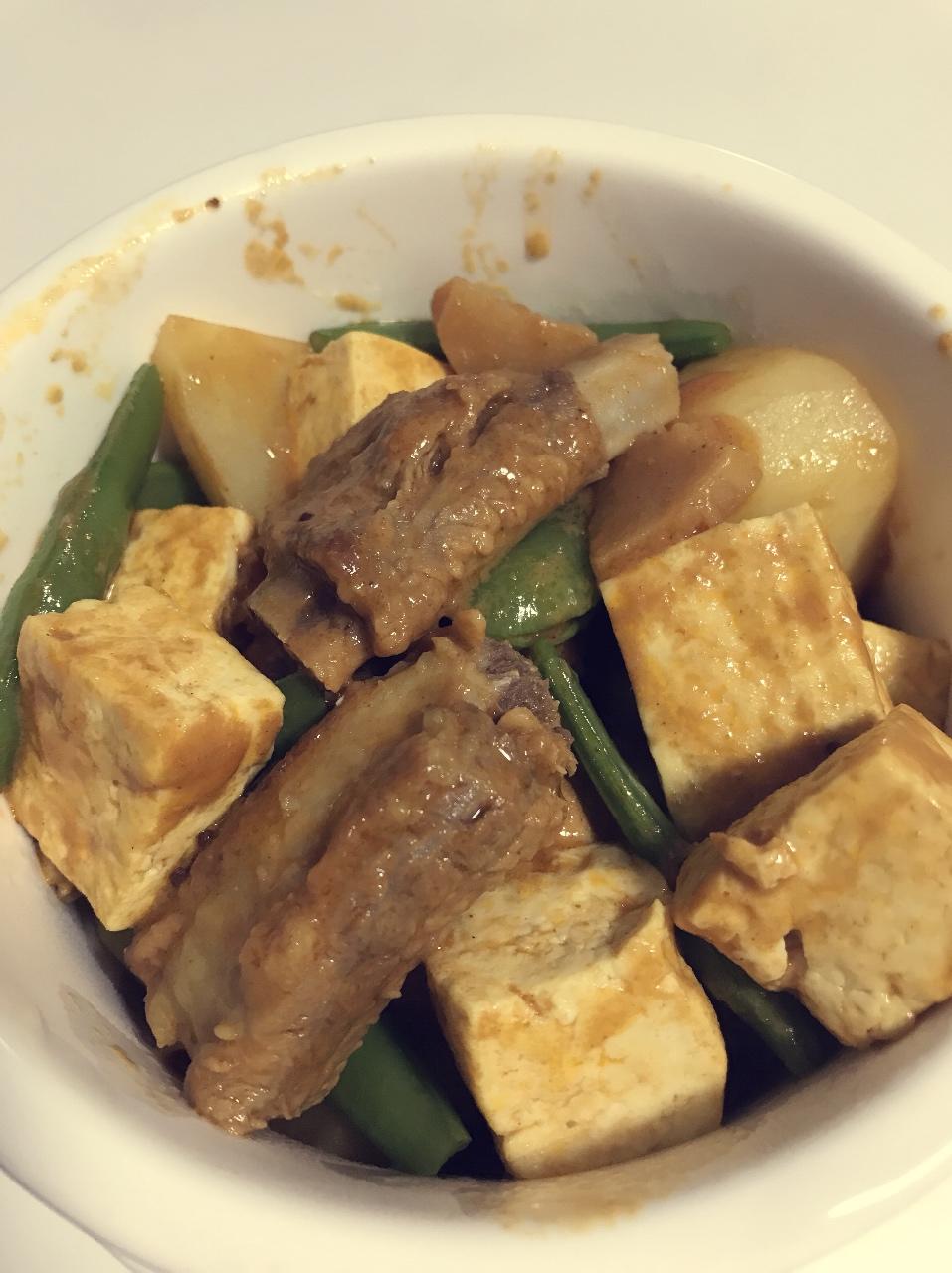 咖喱土豆排骨