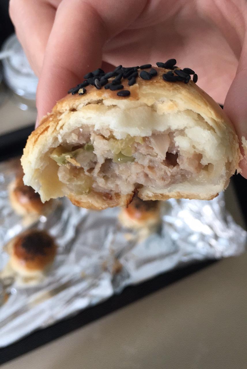 泳式鲜肉榨菜月饼