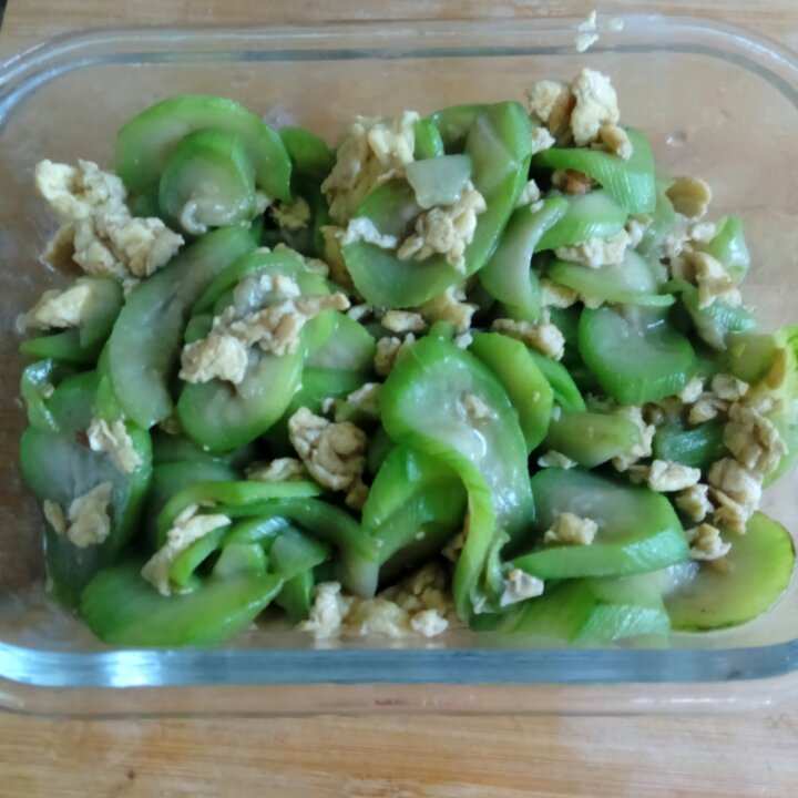 丝瓜炒鸡蛋