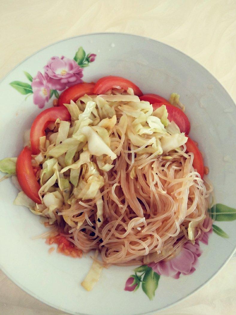 清新爽口卷心菜拌粉丝