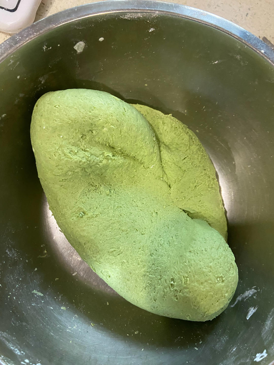清明必吃的艾草青团