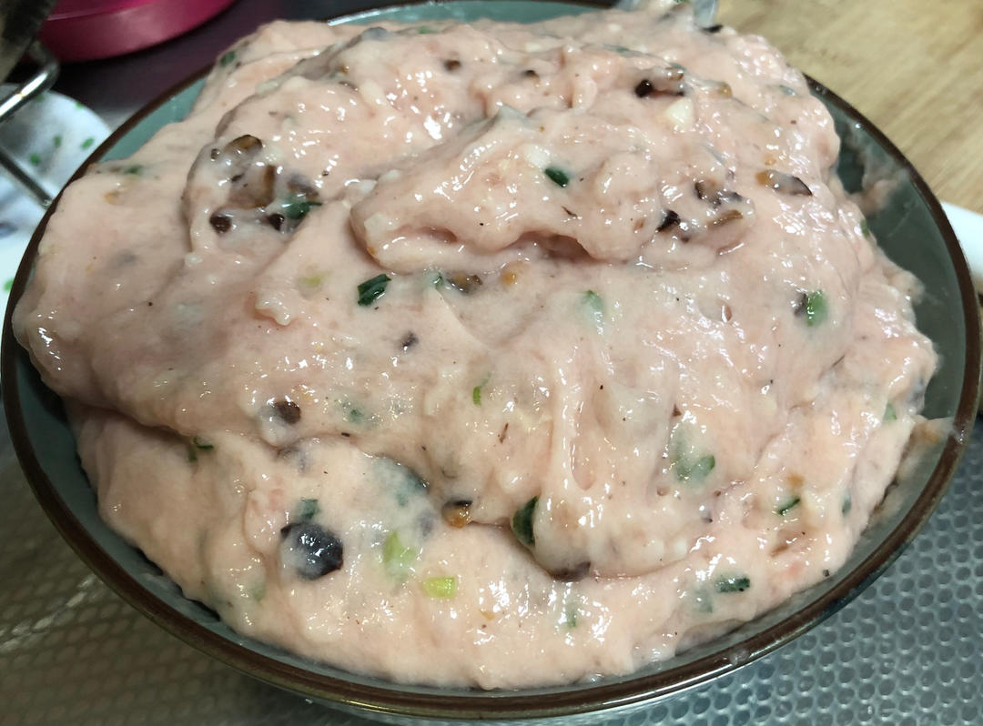 自制猪肉丸