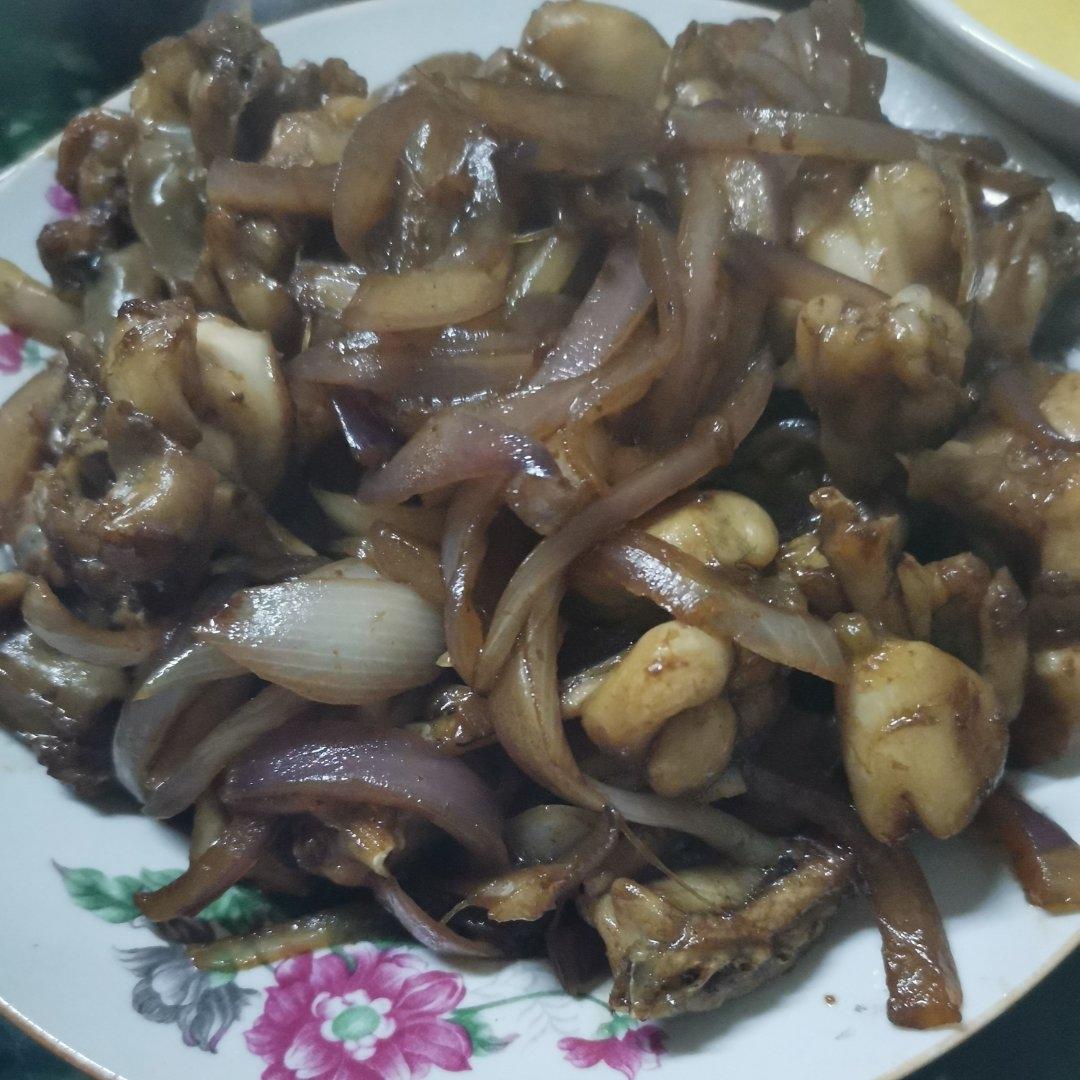 青椒爆炒牛蛙