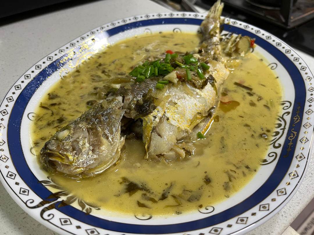 小黄鱼这样烧超级下饭——雪菜小黄鱼