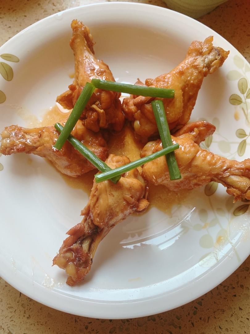 红烧翅根又称蜜汁鸡翅