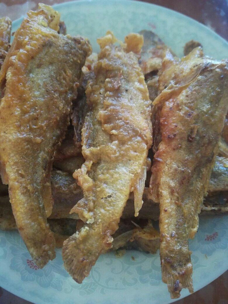 酥炸小黄鱼（黄花鱼）