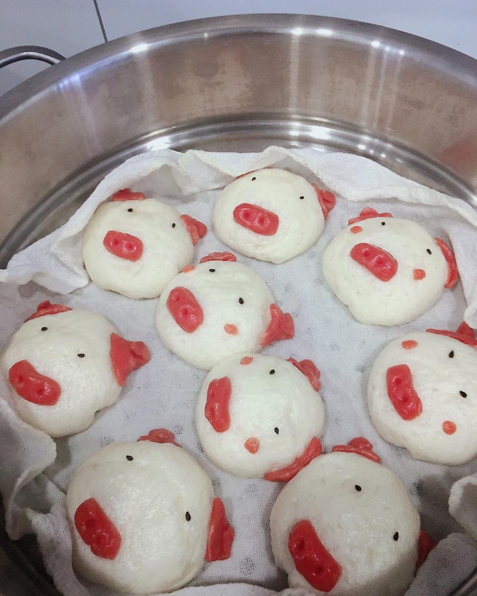 小猪奶黄包