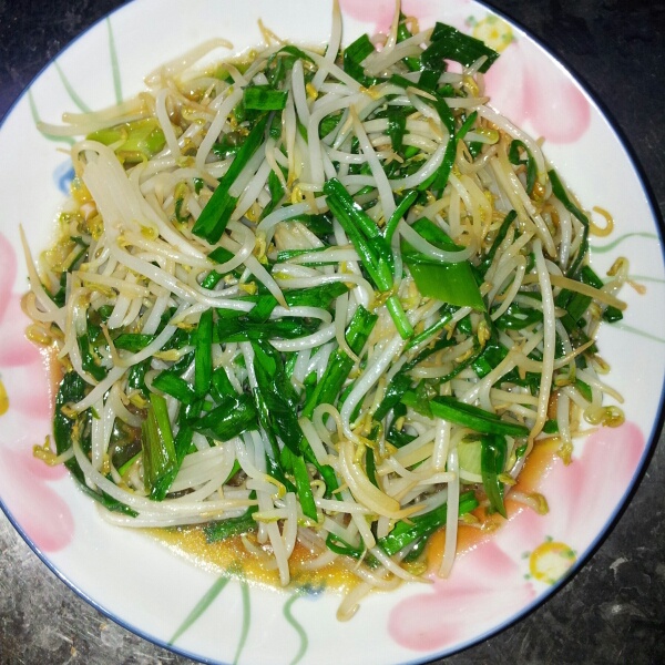 韭菜炒豆芽