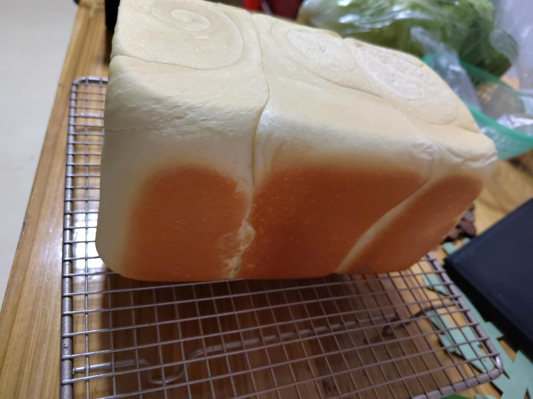 好松软好可口的“醇熟牛奶吐司”，想知道是怎么做的吗？