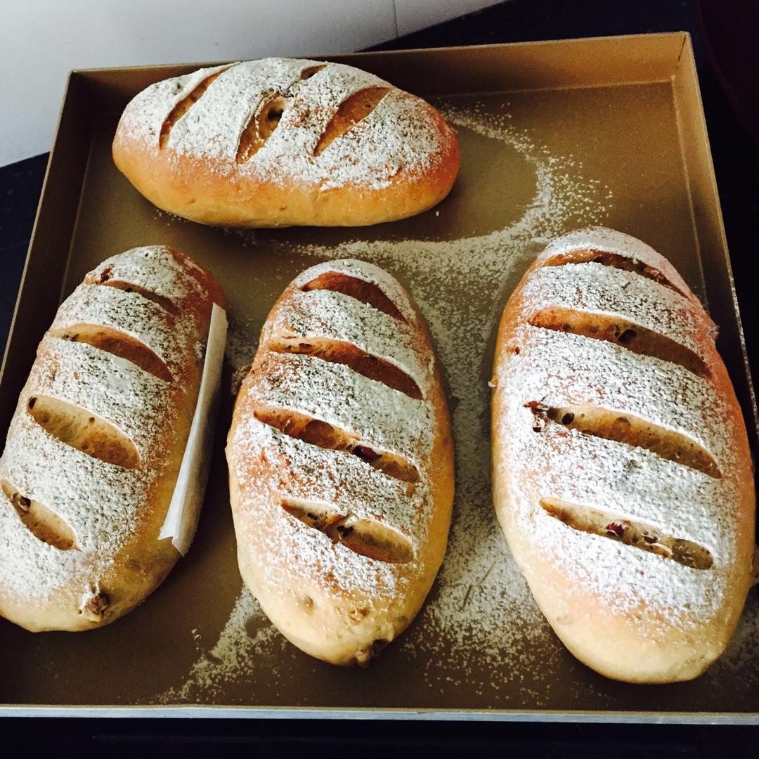 核桃红枣软欧包