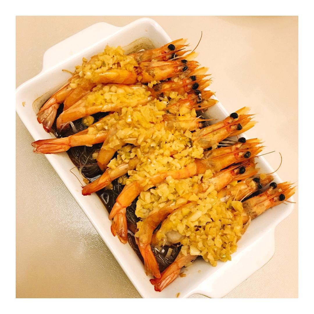 蒜蓉粉丝蒸大虾
