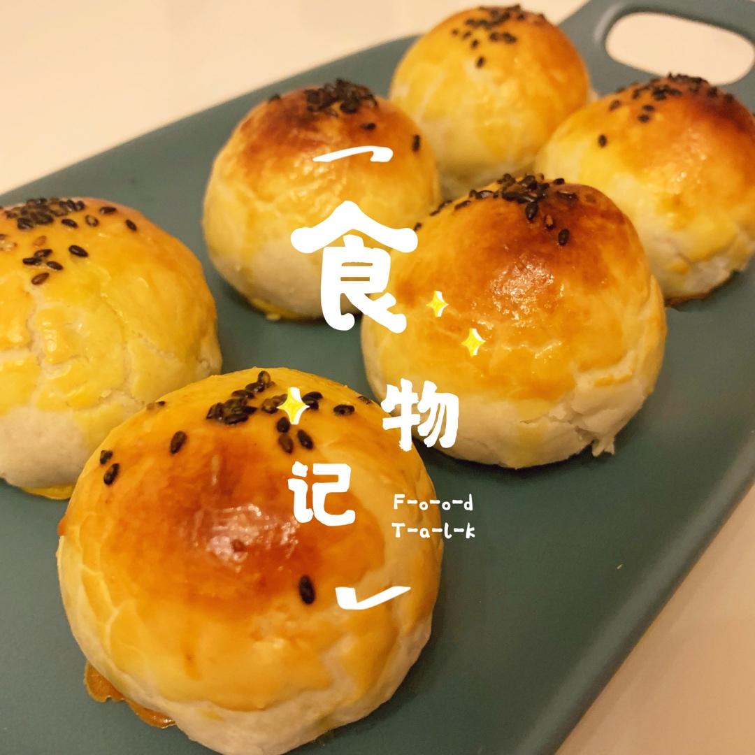掉渣渣的蛋黄酥（超详细的方子）