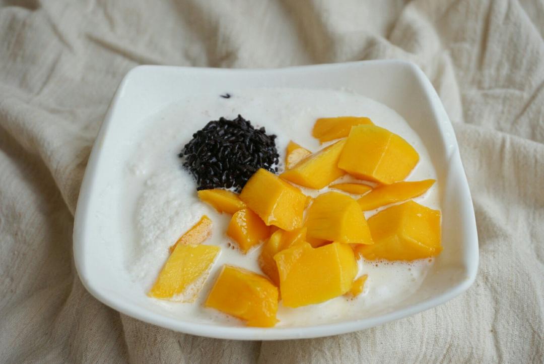 芒果白雪黑糯米