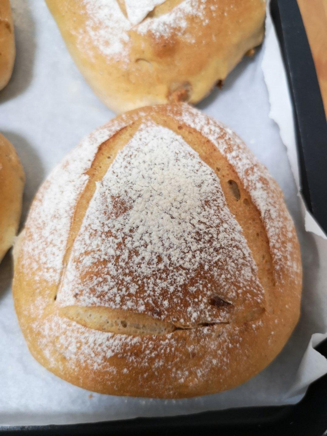 红枣核桃软欧包