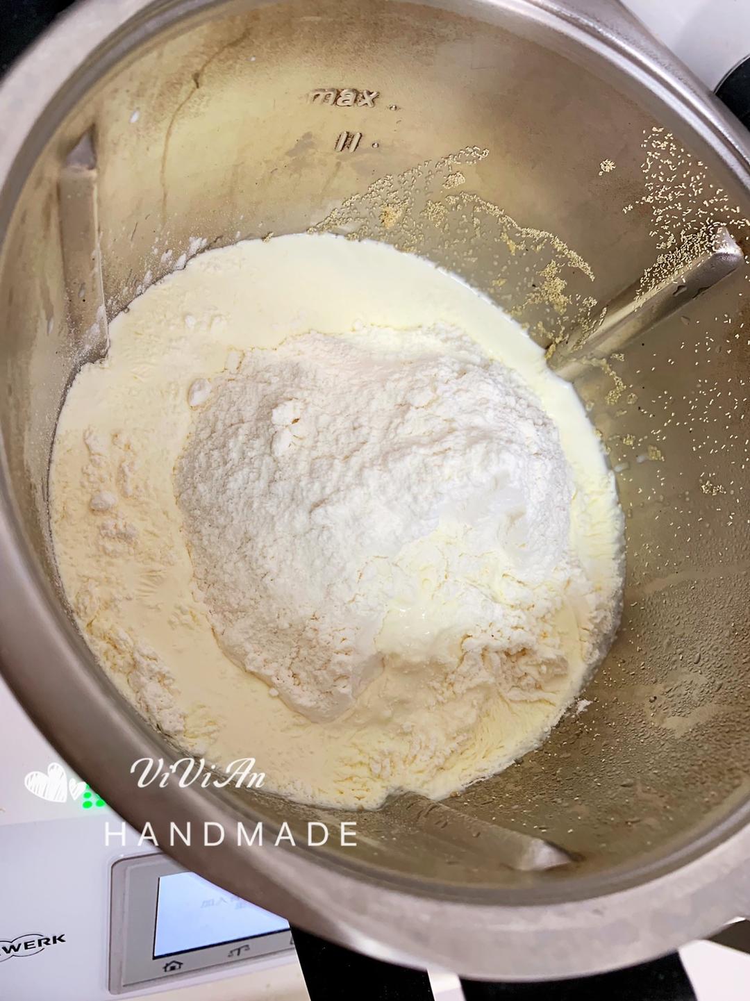 纯奶手撕吐司的做法 步骤1