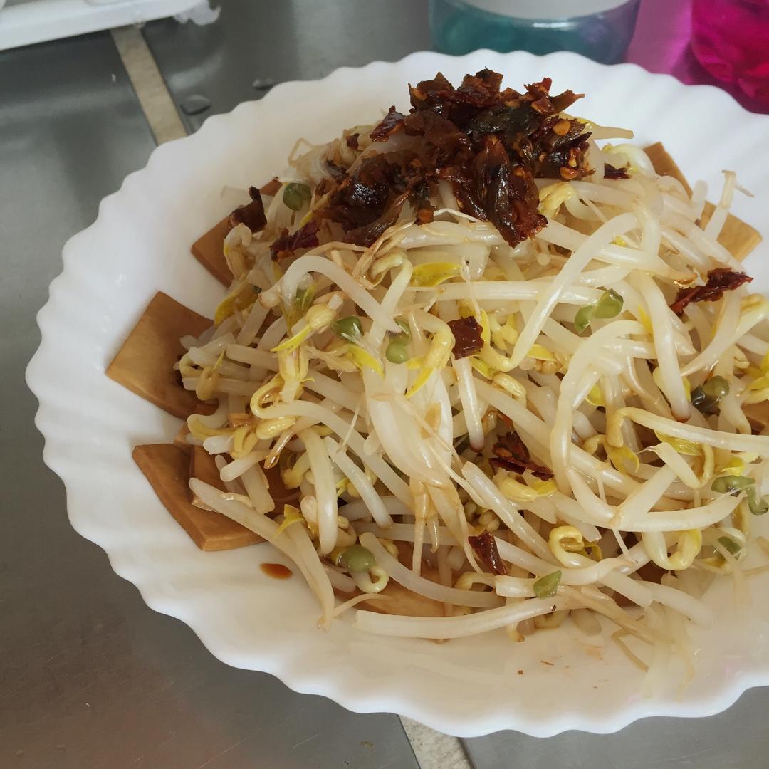 凉拌豆芽