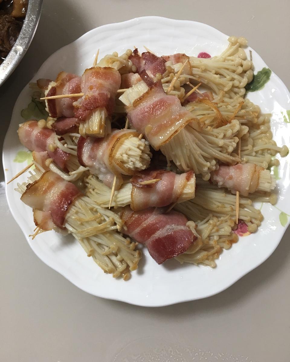 香煎培根金针菇卷