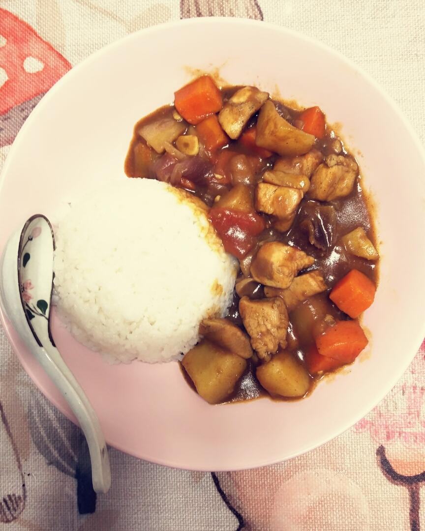 咖喱鸡肉饭