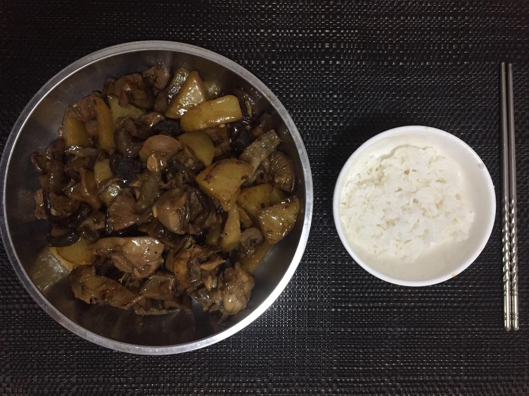 冬菇焖鸡