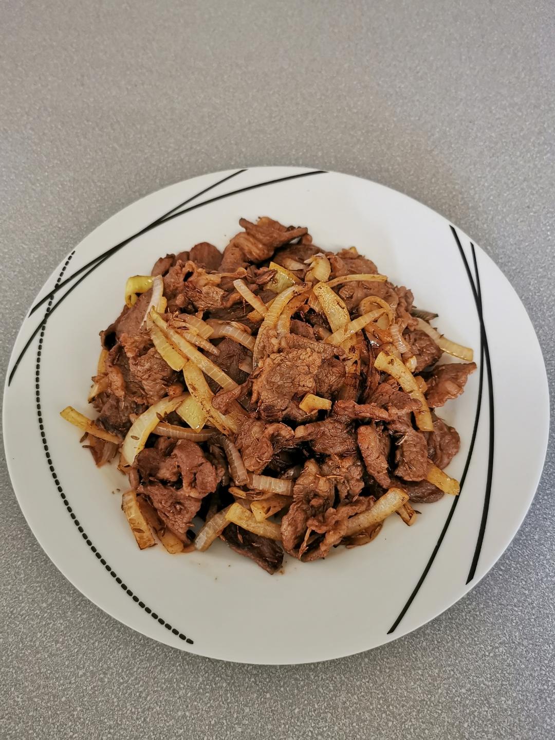 新疆美味--炒烤肉（有洋葱版）