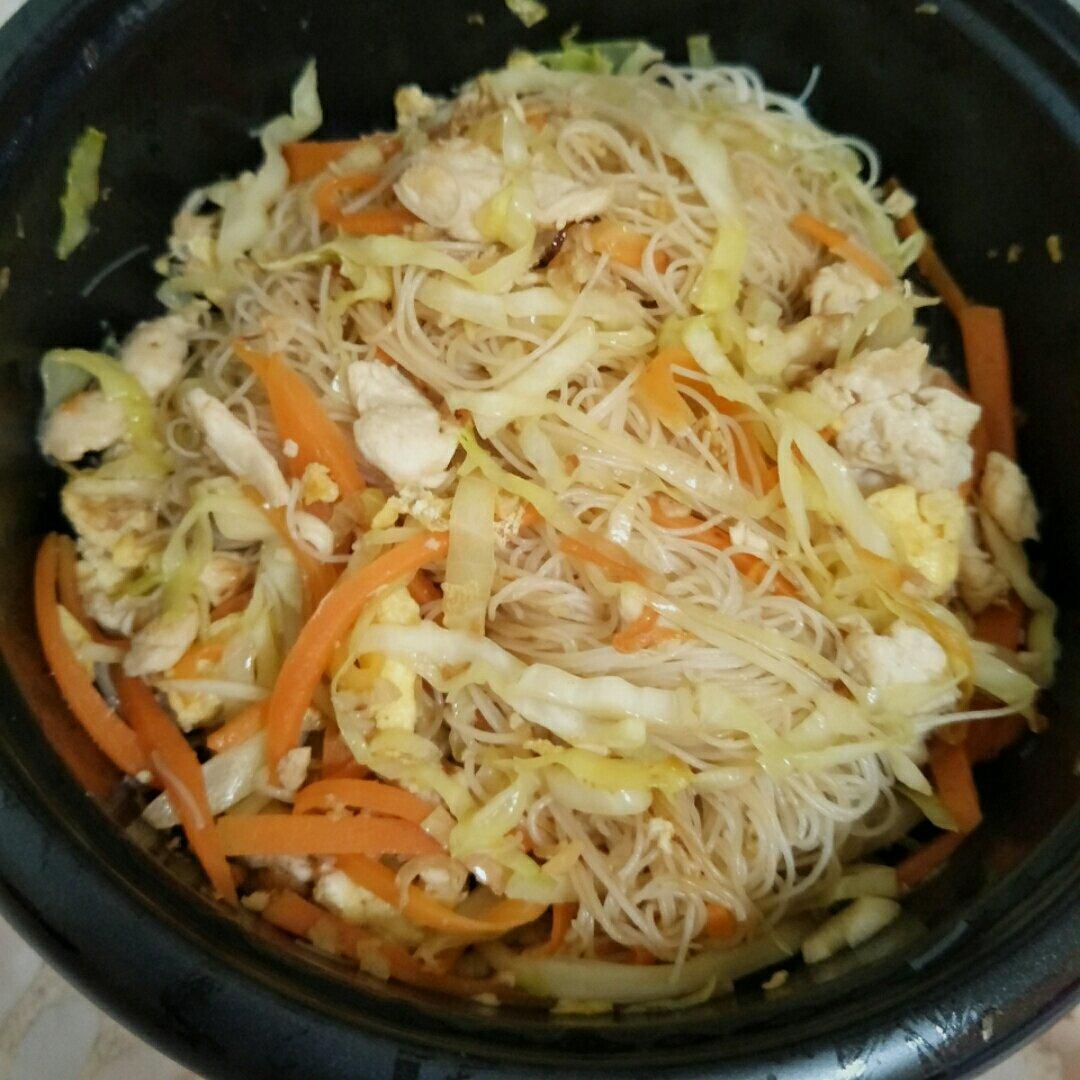 广东排挡风味炒米粉