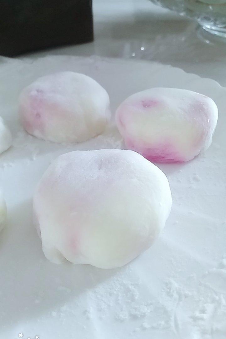 腹黑白胖子——奥利奥雪媚娘