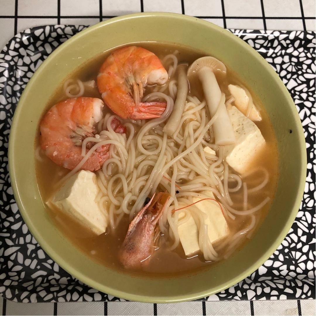 减脂餐太单调根本没法坚持！来试试一周5款不重样的瘦身汤吧~