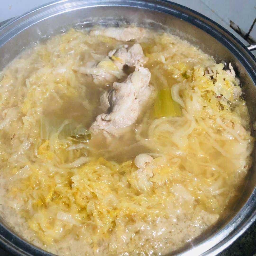 酸菜炖排骨