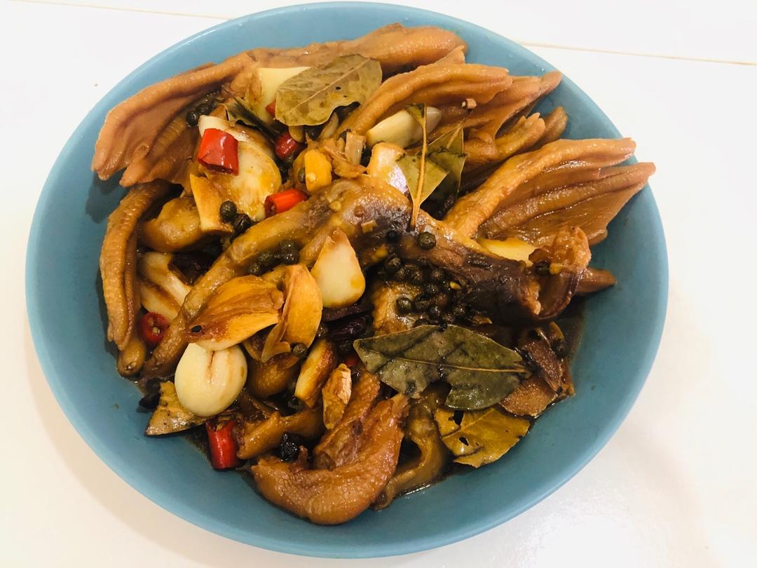 卤鸭掌不好吃你打我