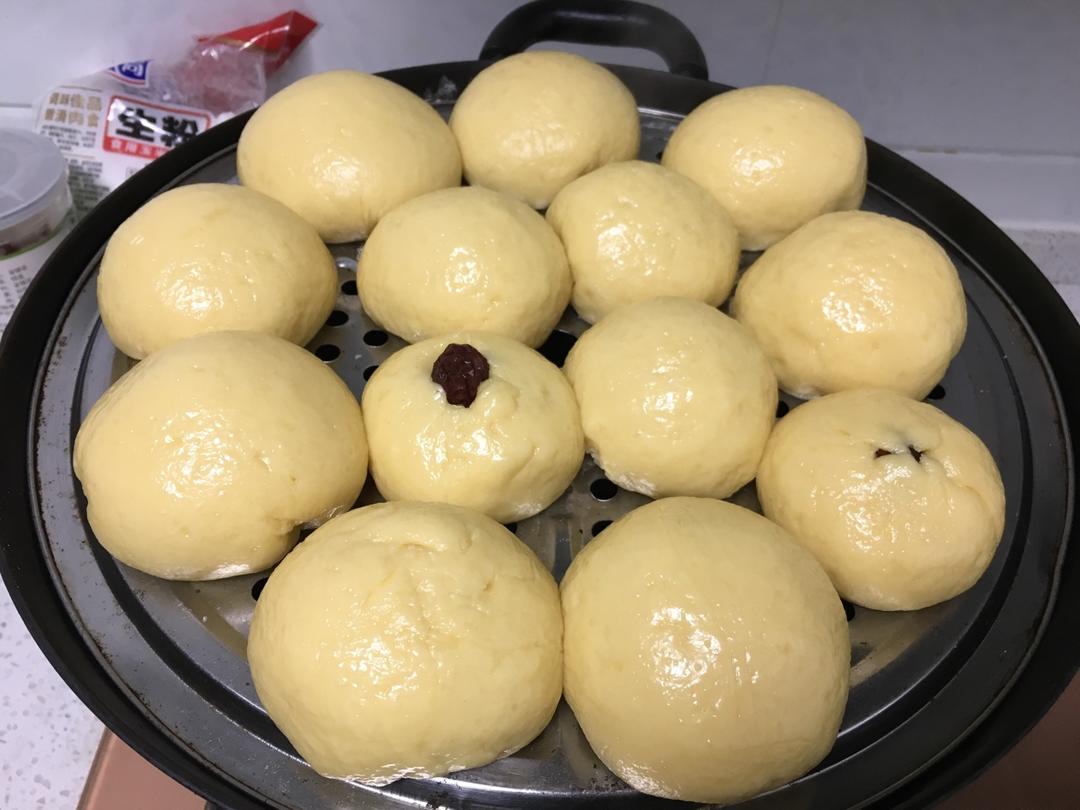 奶香玉米面馒头