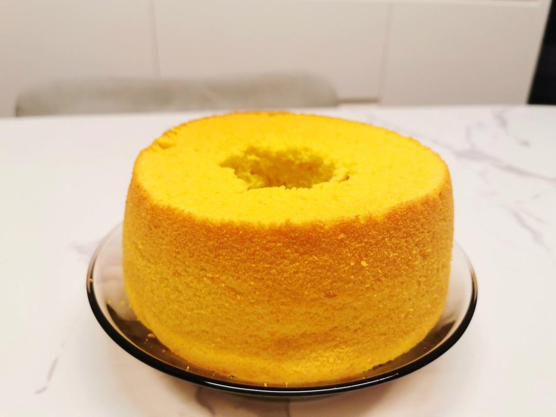 金灿灿南瓜乳酪戚风蛋糕