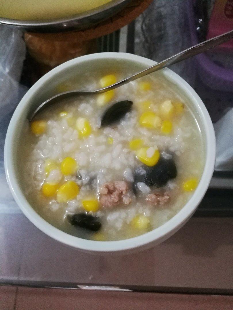 十五分钟快手之香滑皮蛋瘦肉粥(附五分钟电饭煲电压力锅更快捷方法)