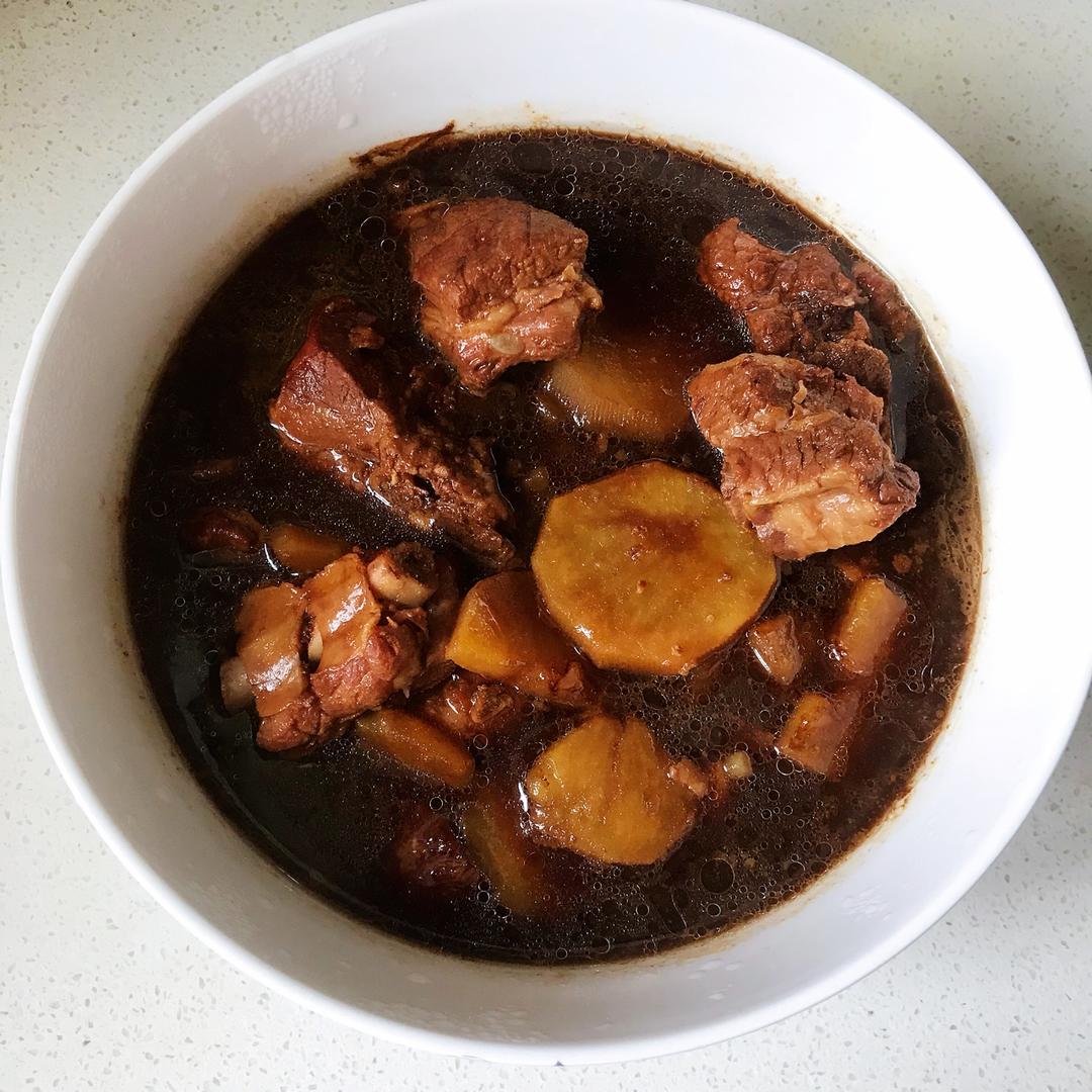 土豆炖排骨
