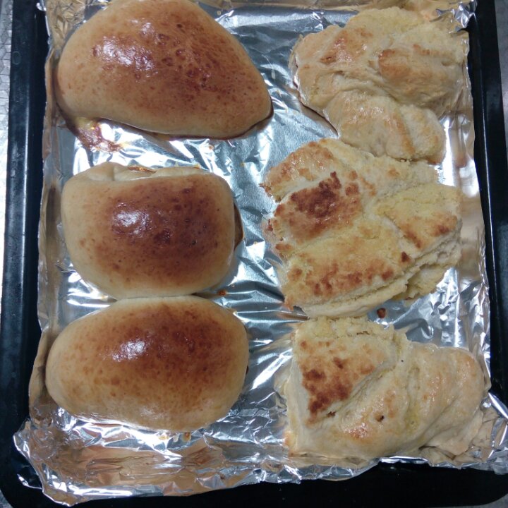 基础面包制作 Basic Bread (Loaf&Roll)