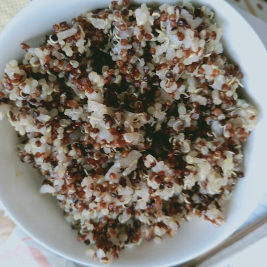 不就是煮藜麦饭🧐