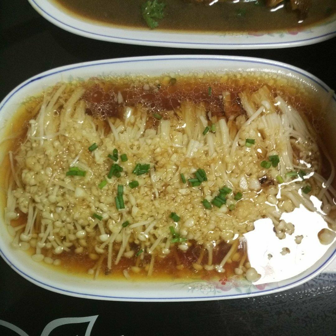蒜蓉蒸金针菇