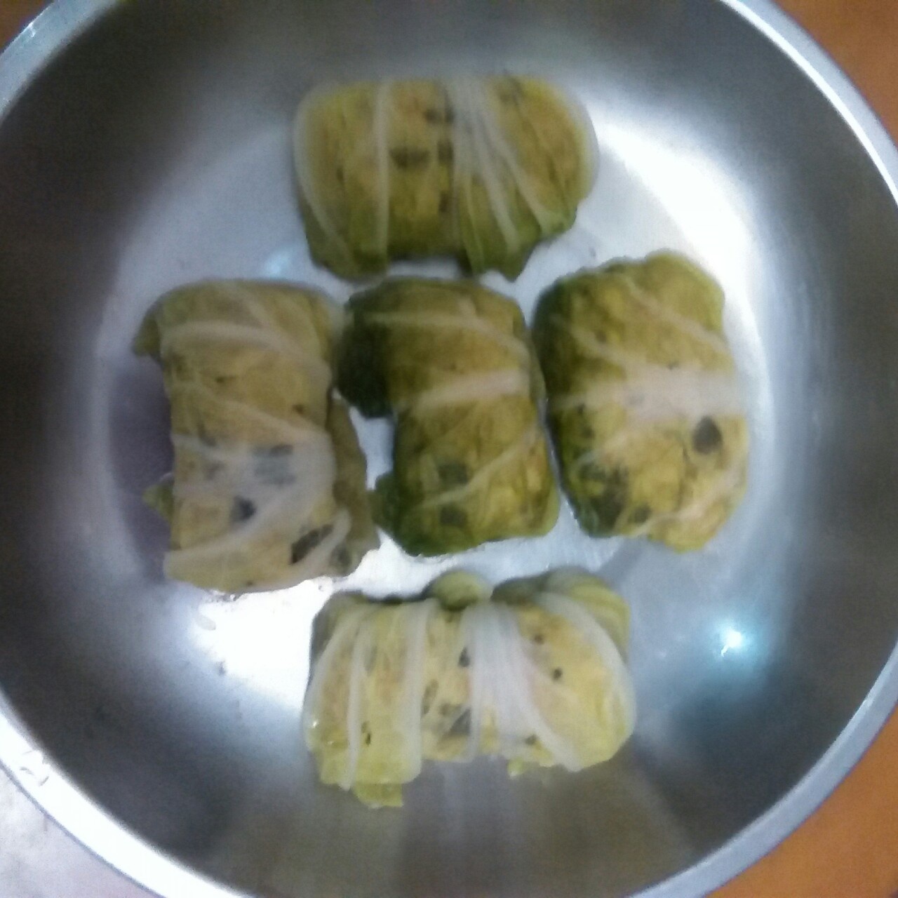 翡翠白玉卷
