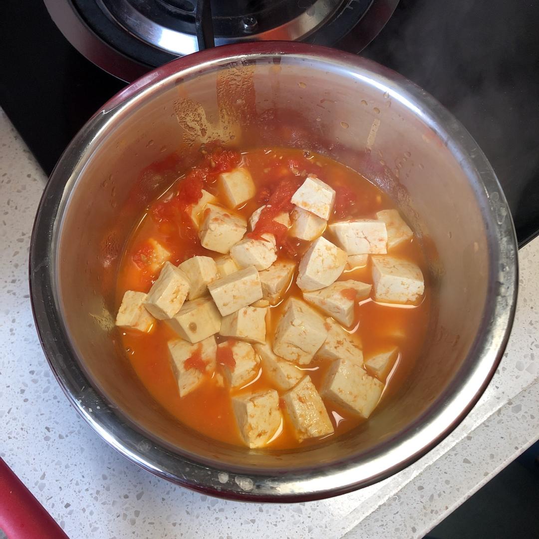 西红柿豆腐汤