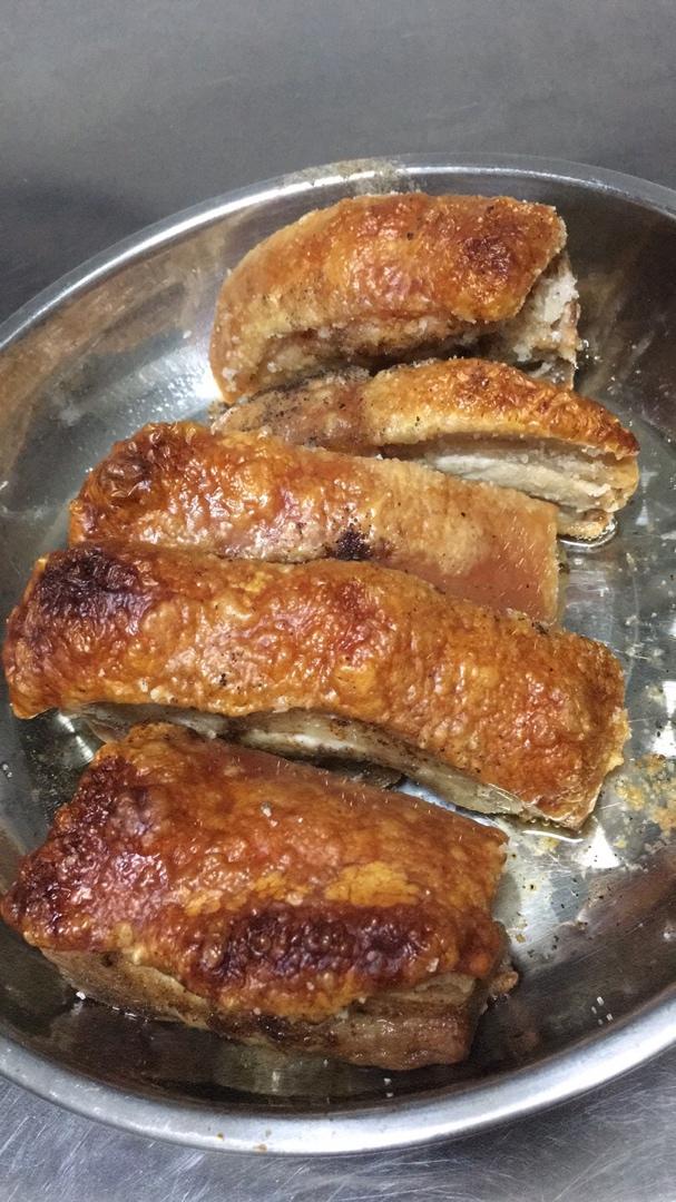 脆皮五花肉