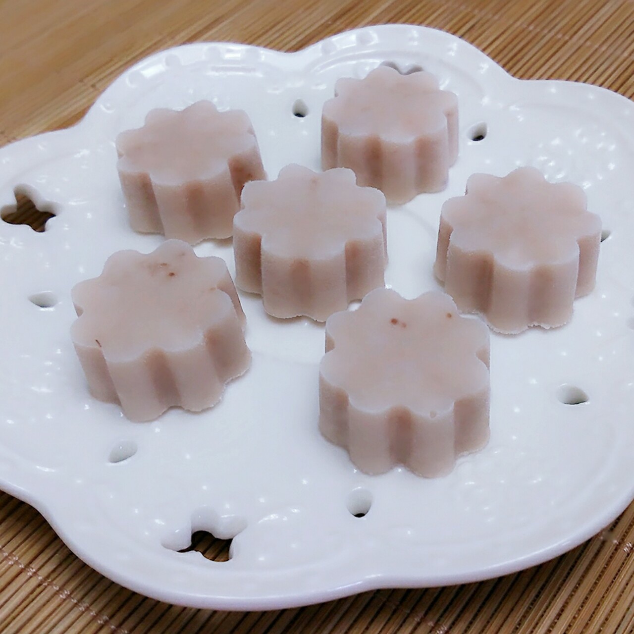 班长的草莓奶冻