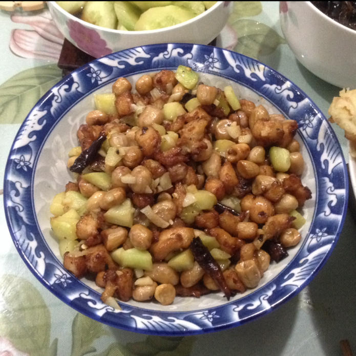 家常菜| 宫保鸡丁（川味正宗做法）