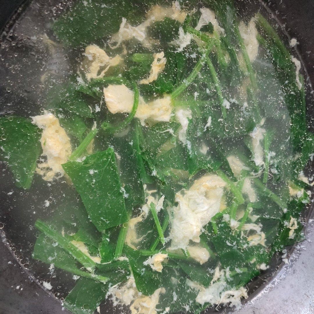 菠菜鸡蛋汤