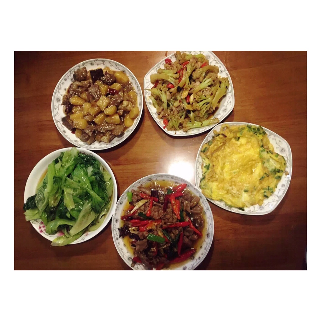 很“浪费”米饭的家常菜之一-------干锅菜花