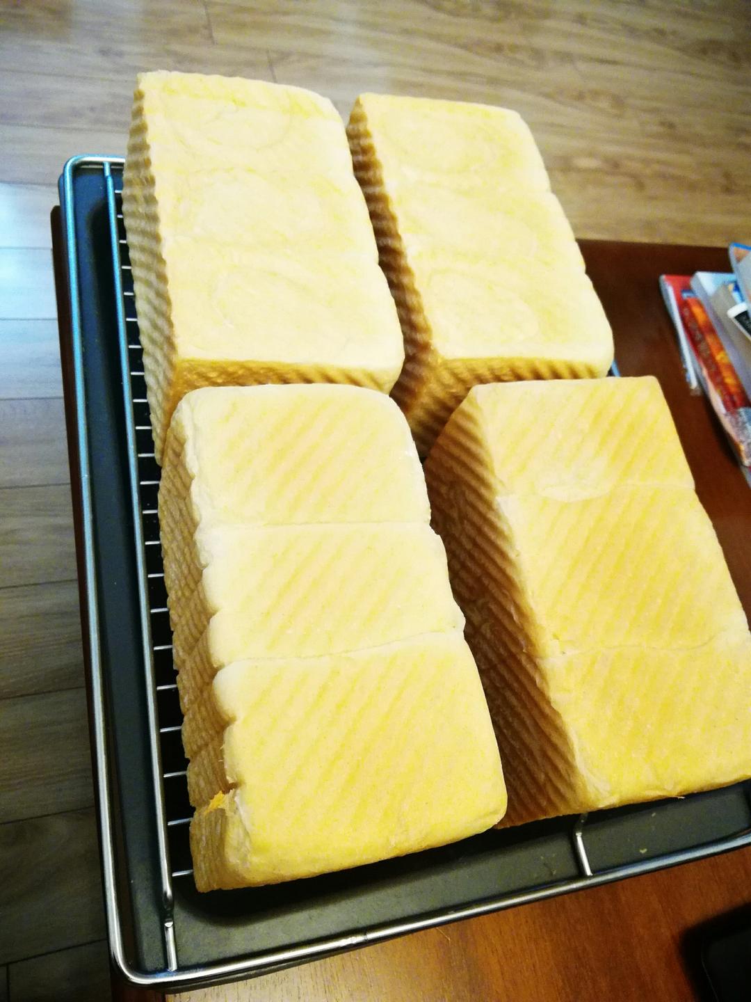 大名鼎鼎的吐司——妃娟100%中种北海道牛奶吐司