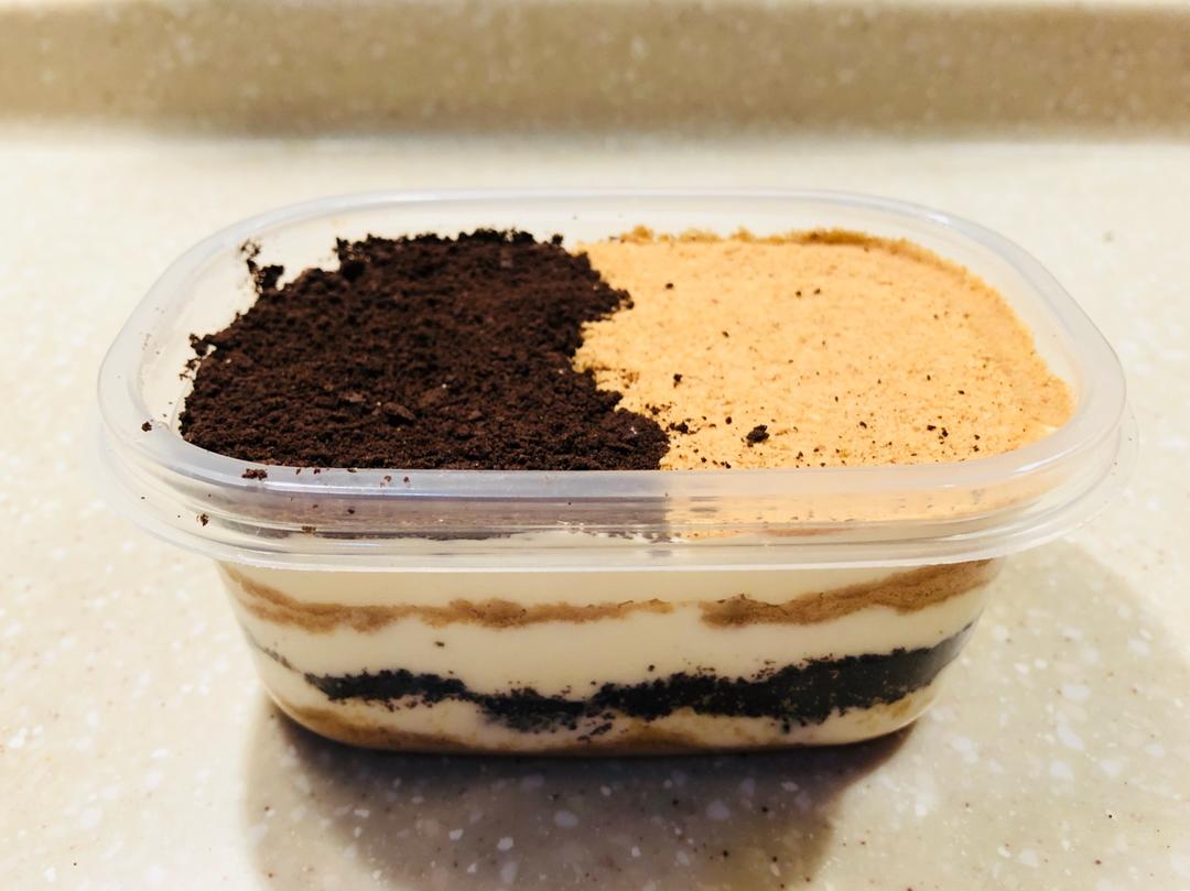 杜大贝做的双色木糠盒子蛋糕