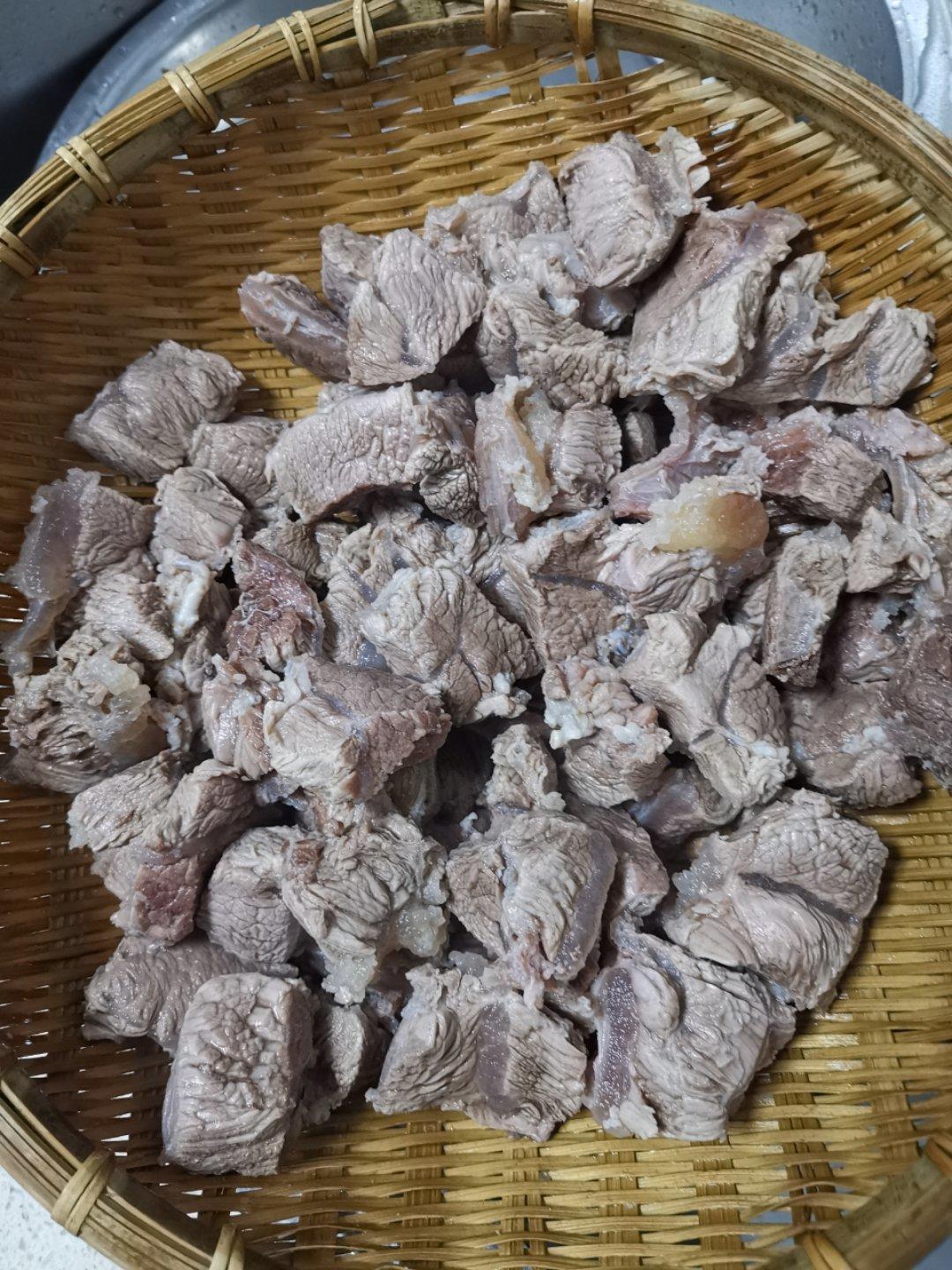 超级无敌好吃的红烧牛肉