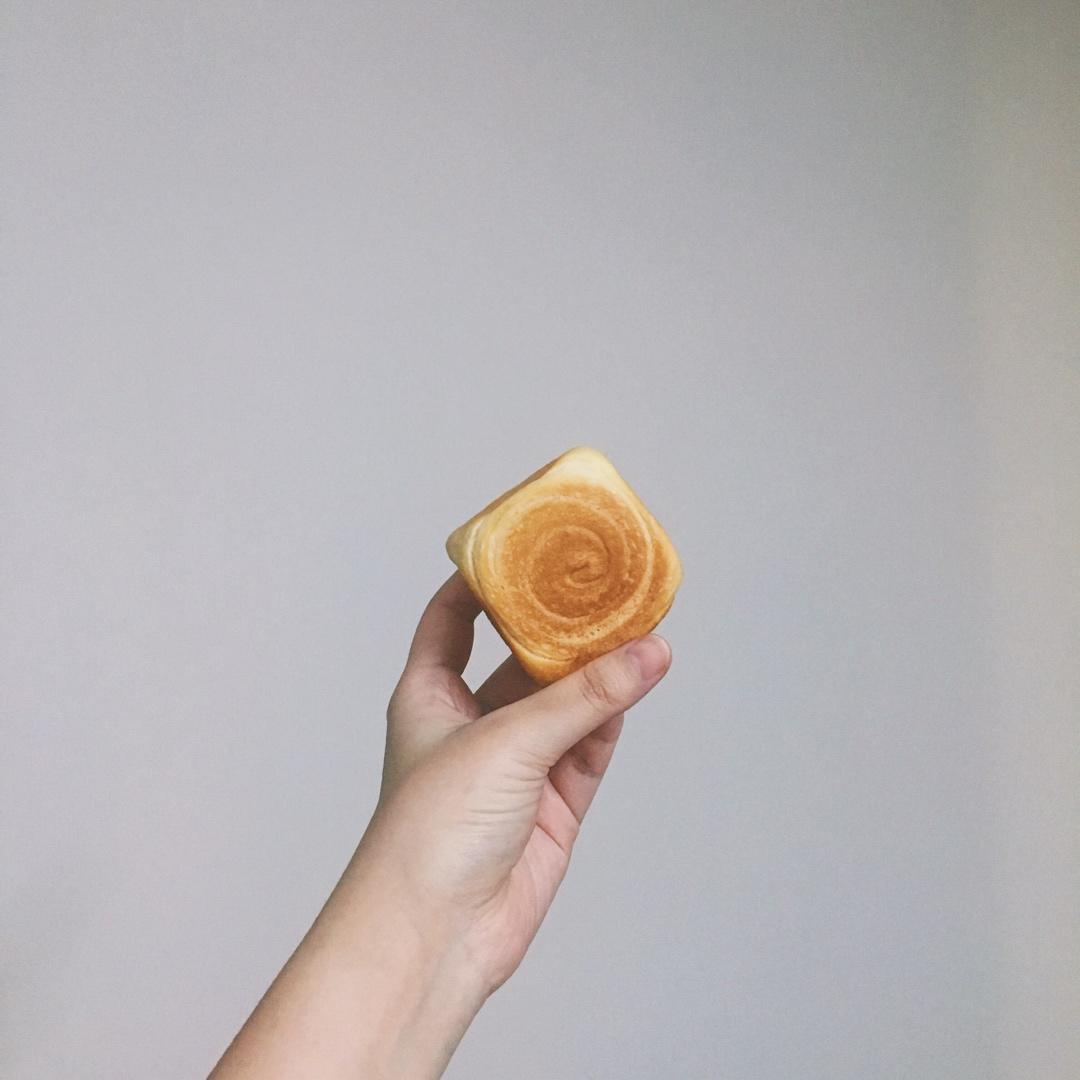 纯奶手撕吐司