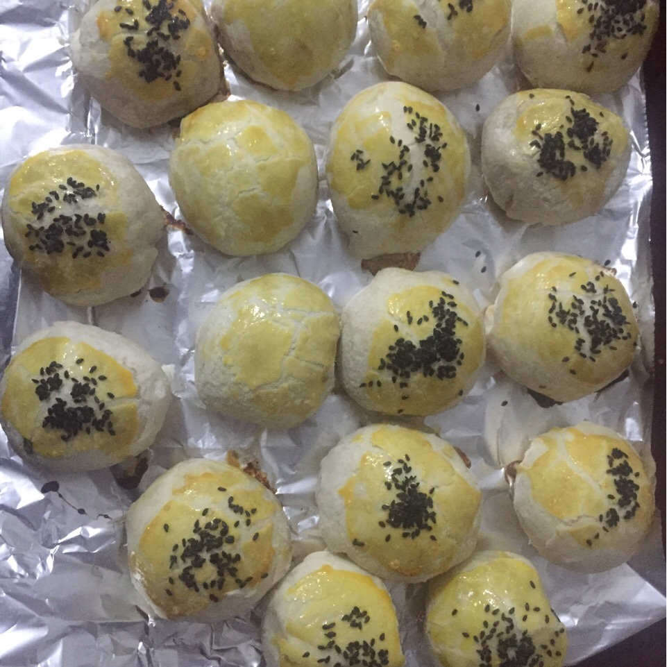 泳式鲜肉榨菜月饼