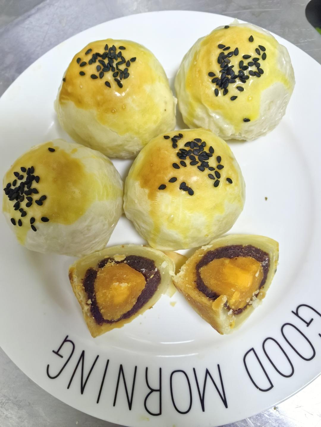 蛋黄酥的做法